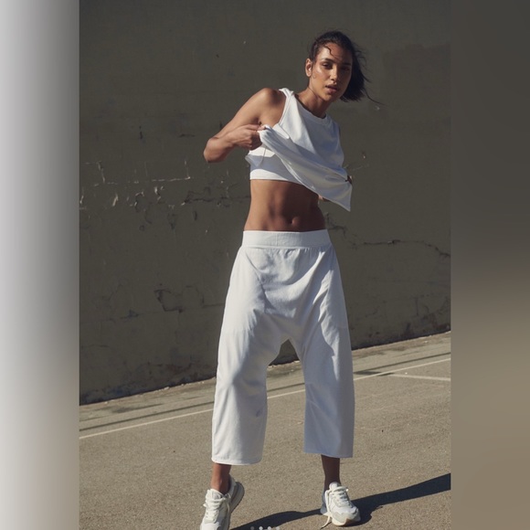 COPY - 💙NWOT FREE PEOPLE HOT SHOT RELAXED SET - Picture 5 of 10